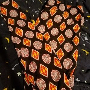 LuLaRoe TC leggings (EUC)